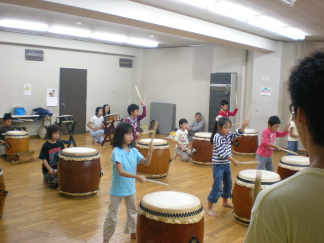 ～日本の響きを楽しむ～　和太鼓教室　入門・初級（親子参加OK）