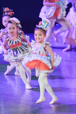 ゆうこバレエスタジオかわいくなれるクラシックバレエ・バトントワーリングイベント出演します！