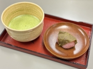 テーブル茶道でリフレッシュ！