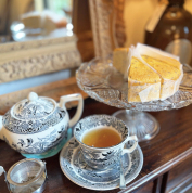 【ご当地講座】英国ティールームをひとり占め 「トリントンティールーム」で貸し切りアフタヌーンティー