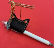【にゃんカル～JEUGIA猫まつり～】革で作るペンホルダー～黒猫・茶猫・赤猫～