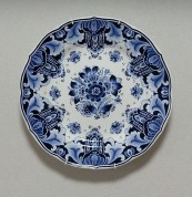 オランダアートを貴方の手で～デルフト風陶器の絵付け
