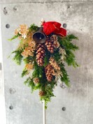 フラワーアレンジメント～ナチュラルなクリスマス壁掛け～