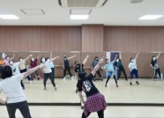 大人のカバーダンス