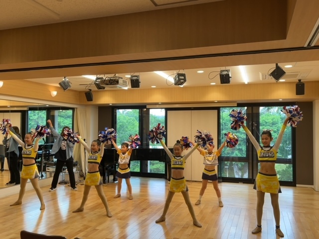 ◆チアダンスを体験しよう