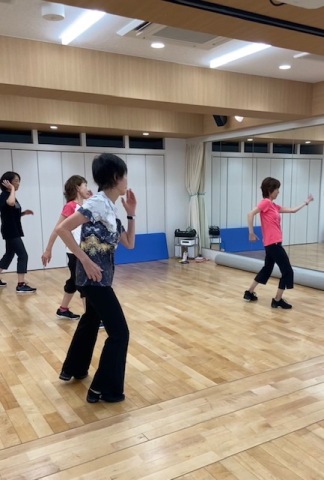 【NEW】昭和ソングでダンス！ダンス！ダンス！
