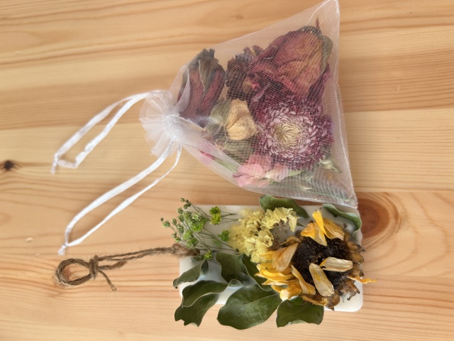 【入会金不要　特別講座】アロマワックスバー＆サシェ