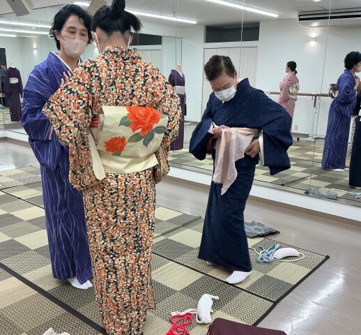 日本きもの学院　着付教室