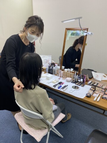 似合うを引き出す！パーソナルメイクレッスン