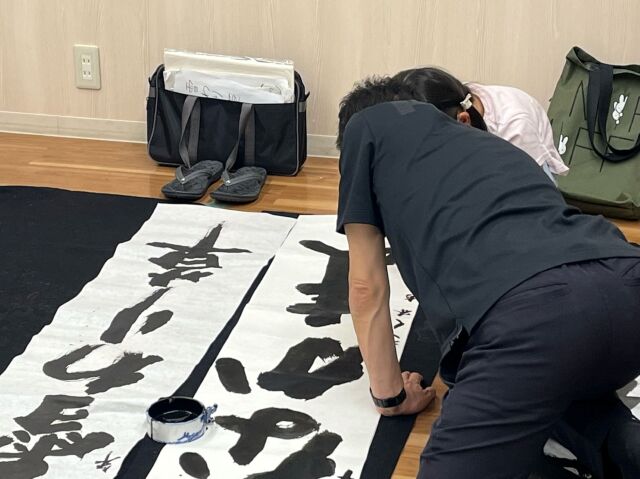 《夏休みこども特別講座》宿題応援！1日書道教室