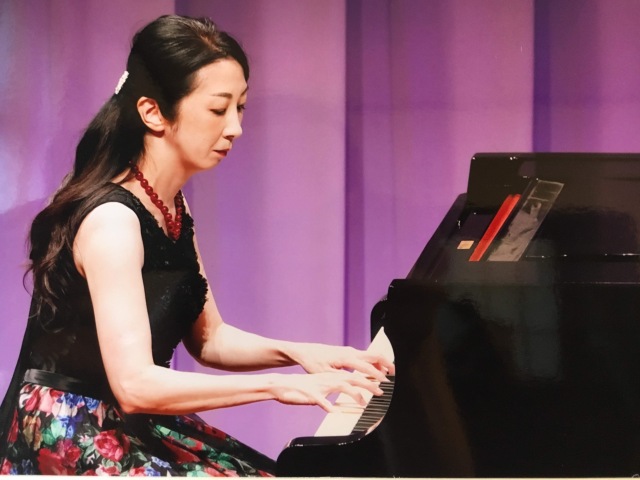 木曜日の大人ピアノレッスン
