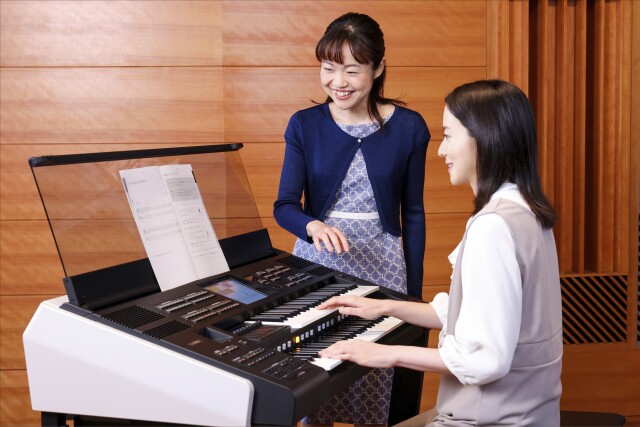 【ヤマハ大人の音楽教室】大人のエレクトーン