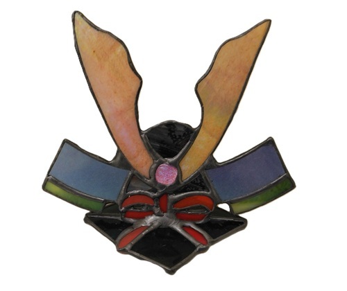 ステンドグラス「かぶと」