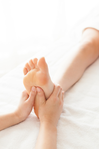 【1日特別講座】フットリフレクソロジー基礎資格講座