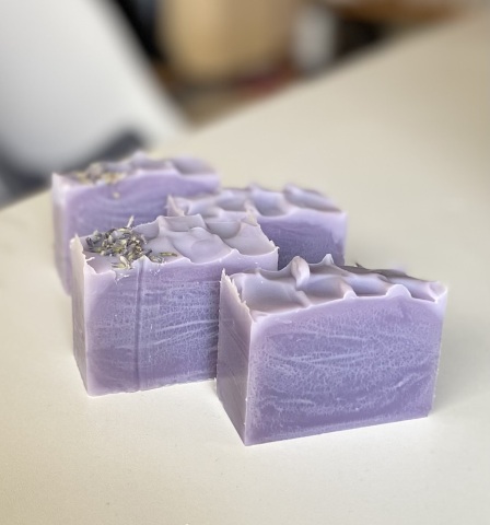 しっとりすべすべ！手作り石けん教室