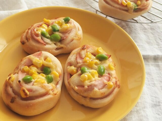 【夏休み1日講座】カラフル夏野菜で！枝豆コーンパンを作ろう