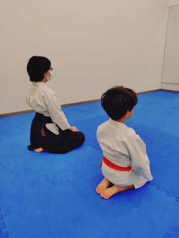 夏の合気道体験《呼吸法からはじめる合気道、 姿勢と心を整えてみましょう》
