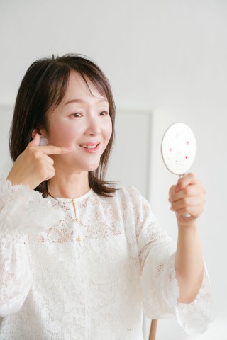 若返りスイッチ表情筋講座