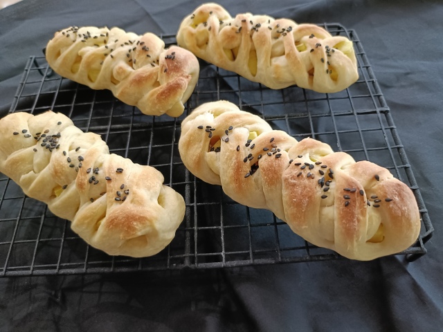 「さつまいも編みパン」を作ろう！