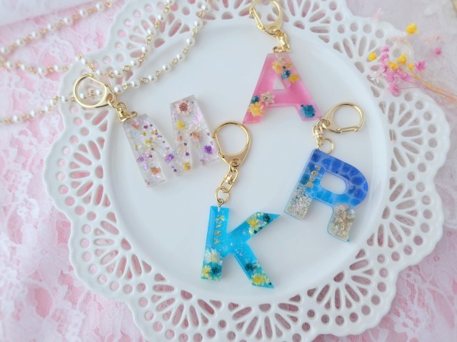 【1day】推し活グッズ作りにもぴったり！イニシャルレジン