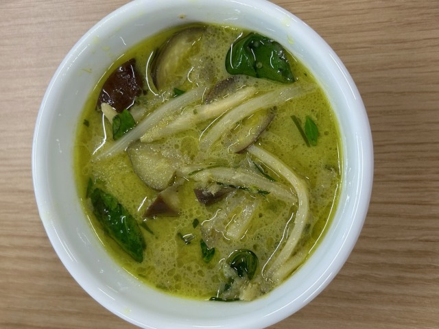 カレーペーストから作るグリーンカレー