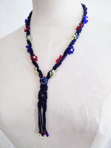 シニアからはじめるビーズジュエリー教室