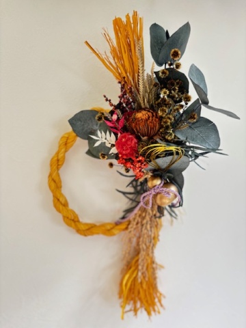 ワイルドフラワーで作る　開運しめ縄飾り