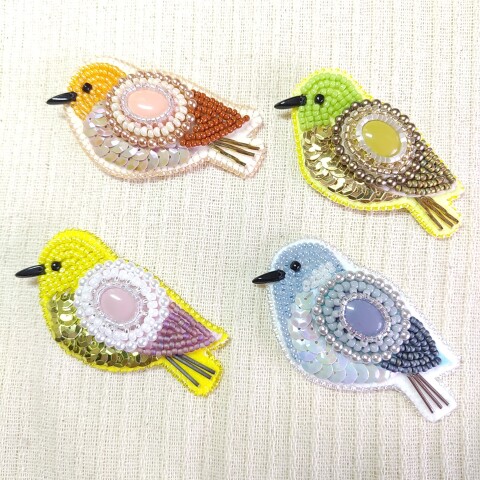 はじめてのビーズ刺繍