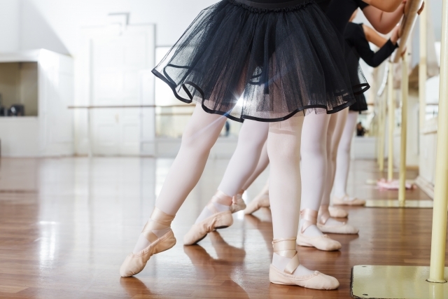 子どものクラッシクバレエ　（小学生クラス）3月体験会のご案内