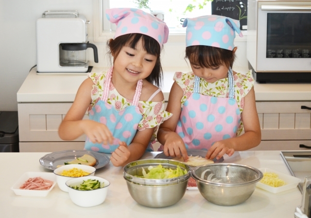 子どもパティシエ教室「おだんごとおはぎ作り体験」～日本の行事に触れる～