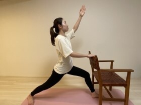 月1イスヨガ～シニアの心と身体をやさしく整える～