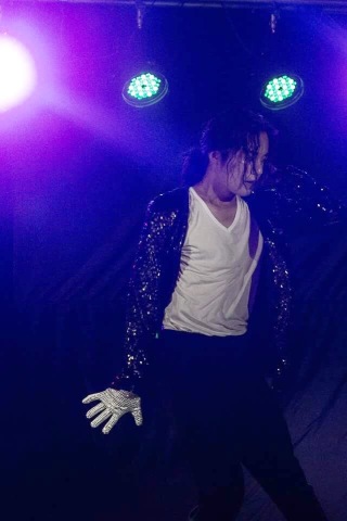 MJダンスにチャレンジ！