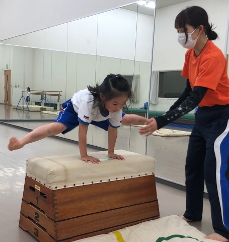 【2025年夏休み】「カワイ体育教室」鉄棒＆とび箱にチャレンジ！