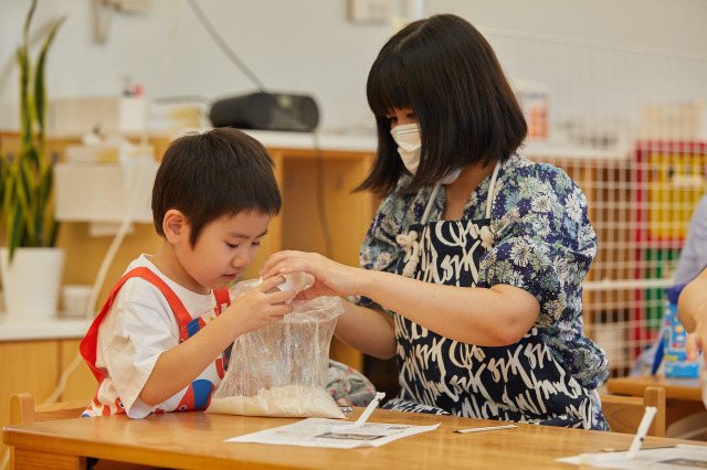【2025年夏休み】「日々のパン」親子でつみきパンをつくろう！
