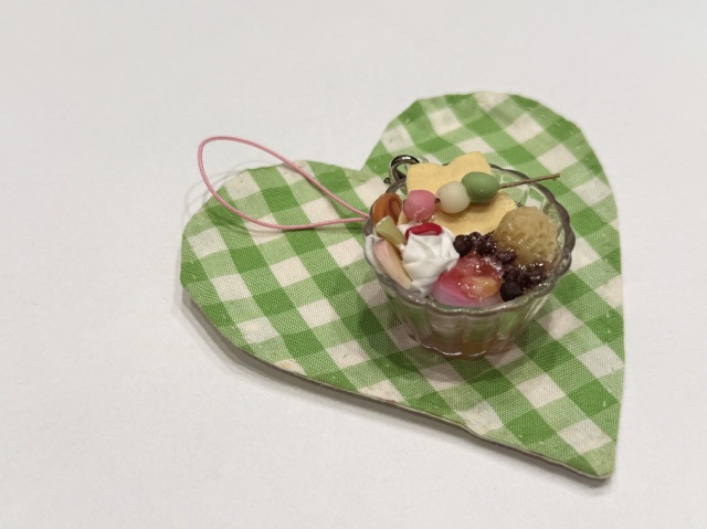 《夏休み特別講座》【ミニチュア粘土細工】カフェスイーツを作ろう！