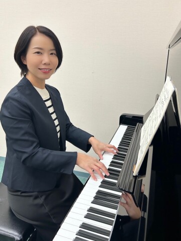 あこがれのピアノレッスン♪