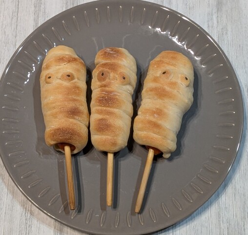 ミイラのウィンナーパンを作ろう！