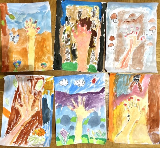 Studio Kura絵画教室　「～手をのばして～」