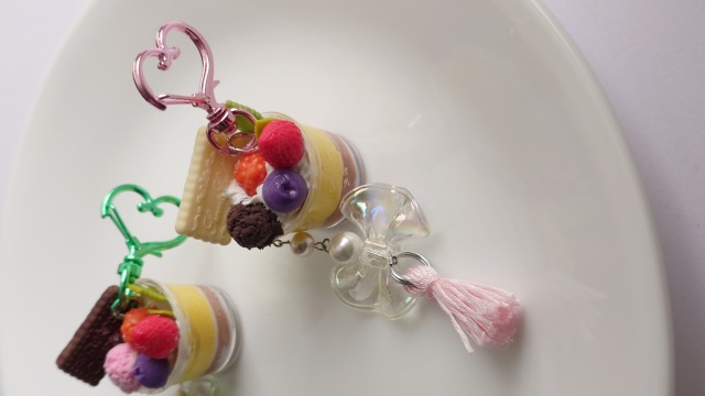 ☆こども縁日ワークショップ☆わくわくミニチュアスイーツ♪プリンアラモードキーホルダーを作ろう！