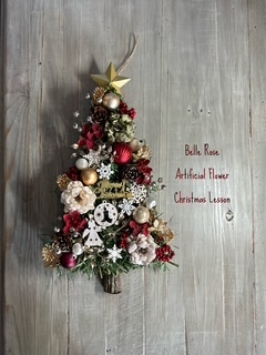 自分好みで作る　壁掛けのクリスマスツリー