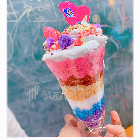 夏休み1Day講座　「ワクワクからふるパフェ作り」
