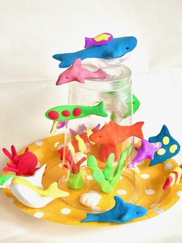【夏休み1Day講座】こども美術アトリエ「小さな水族館」を作ろう