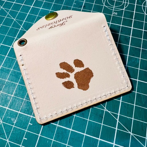 【にゃんカル】肉球スタンプチャーム