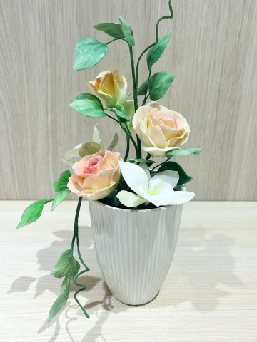 四季を彩る　ロウの花