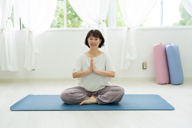 シニアのための体めぐりヨガ