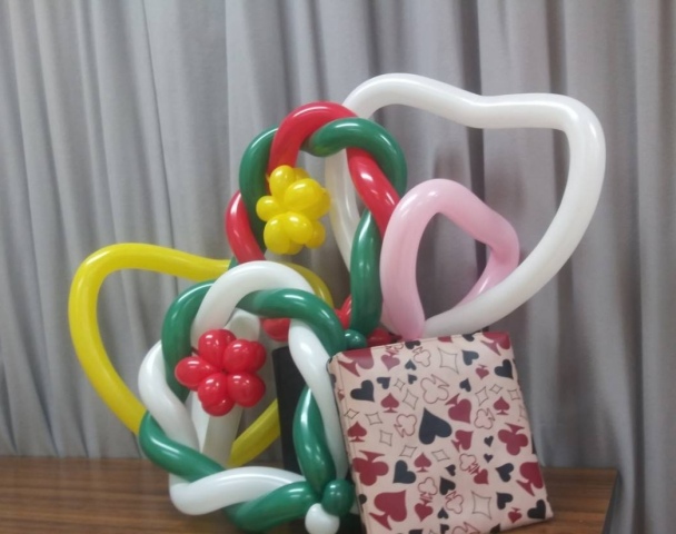 【1日講座】アートバルーンでクリスマス飾りを作ろう！