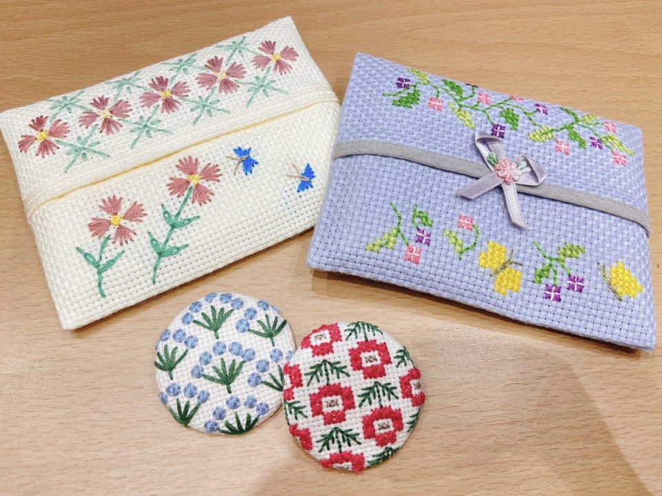 戸塚刺繍 椅子 やか 戸塚刺繍 椅子 やか