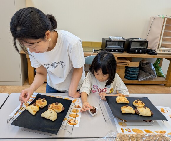 特別講座【『パンどろぼう』のレシピでパンを作ろう！！】が無事終了いたしました。