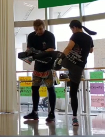 「ボディーメイク！誰でもできるキックボクシング　」体験してみませんか