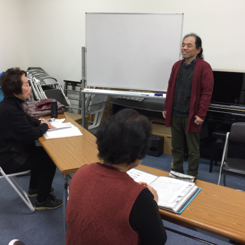 年齢とともに変わる“声と喉”をいたわりながら楽しめる講座特集